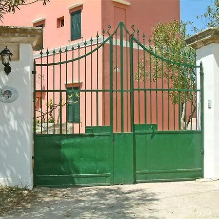 Dimora Li Cuti Bed and breakfast 3*