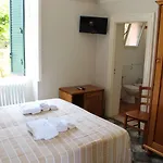 Dimora Li Cuti Bed & Breakfast
