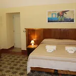 Dimora Li Cuti Bed & Breakfast 3*