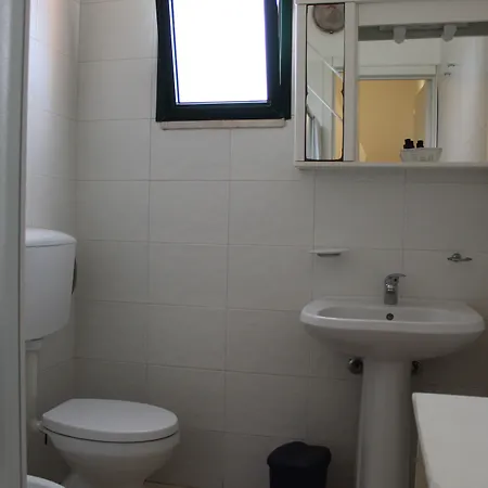 Dimora Li Cuti Bed & Breakfast 3*