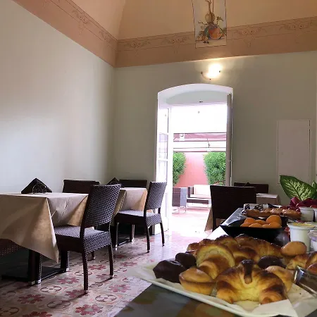 Dimora Li Cuti Bed & Breakfast 5*