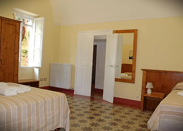 Dimora Li Cuti فندق مبيت وإفطار سانيكولا