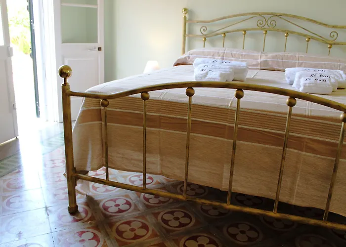 فندق مبيت وإفطار Dimora Li Cuti