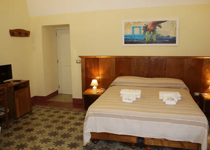 Dimora Li Cuti فندق مبيت وإفطار