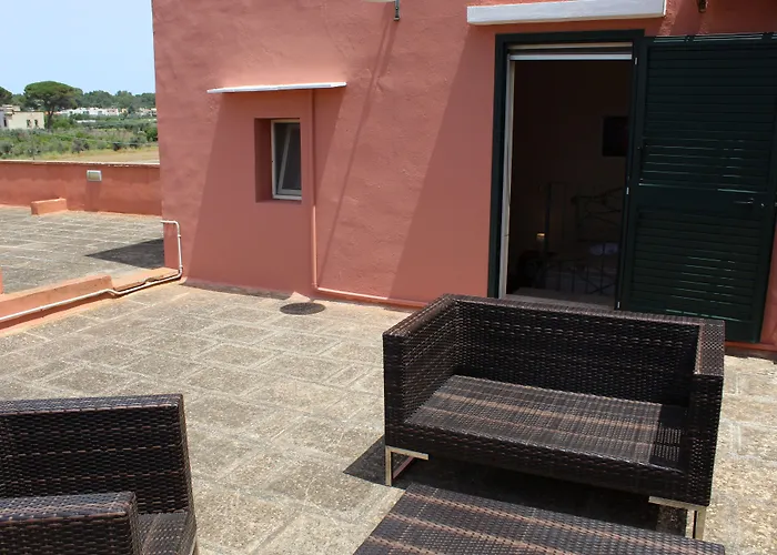 Dimora Li Cuti فندق مبيت وإفطار