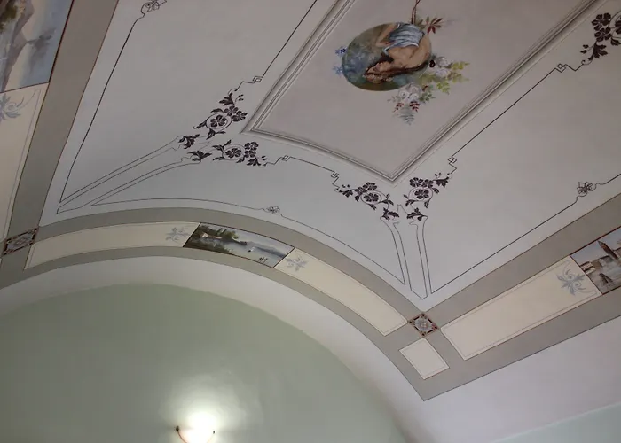 فندق مبيت وإفطار Dimora Li Cuti 3*