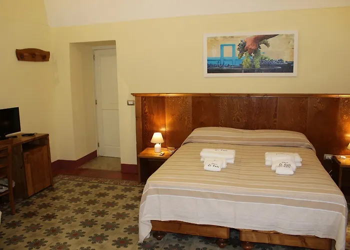 Dimora Li Cuti فندق مبيت وإفطار 3*