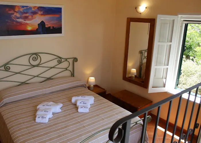 Dimora Li Cuti فندق مبيت وإفطار سانيكولا